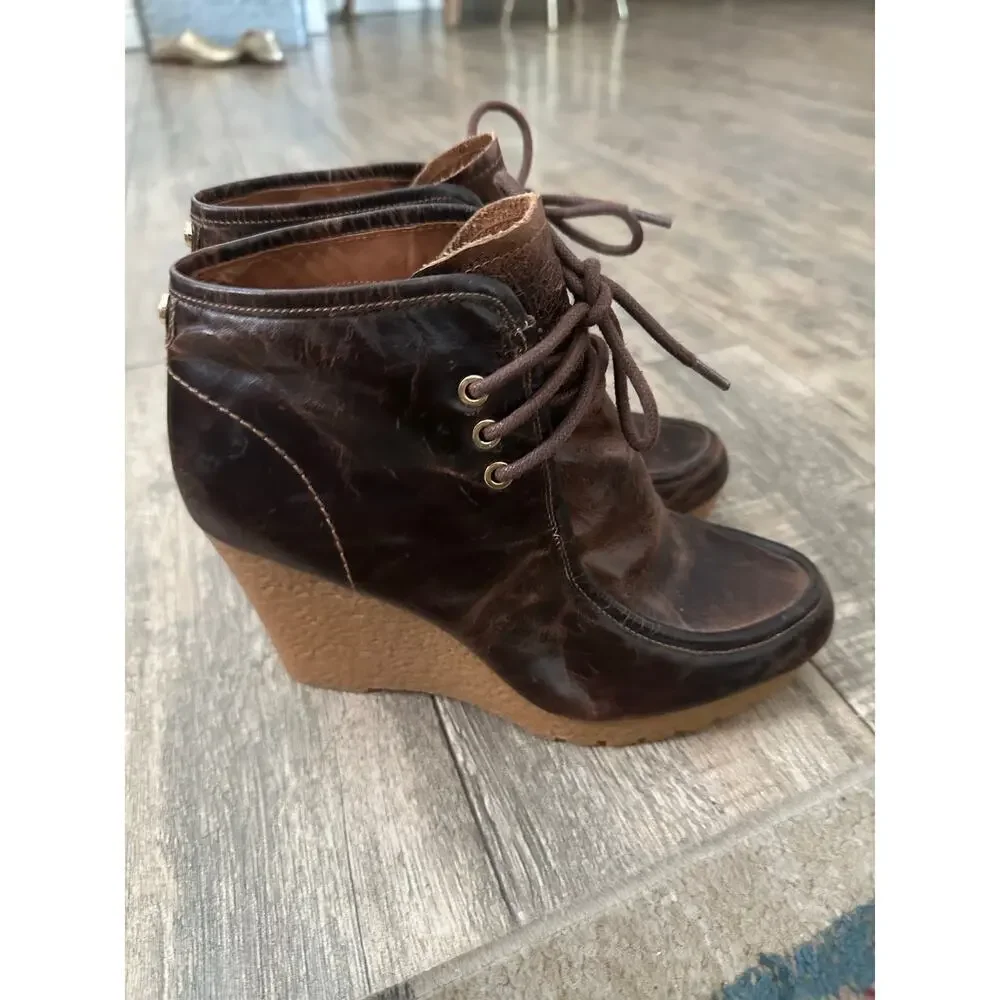 Michael Kors Women's Brown Leather Lace Up Wedge Ankle Booties Size 7.5